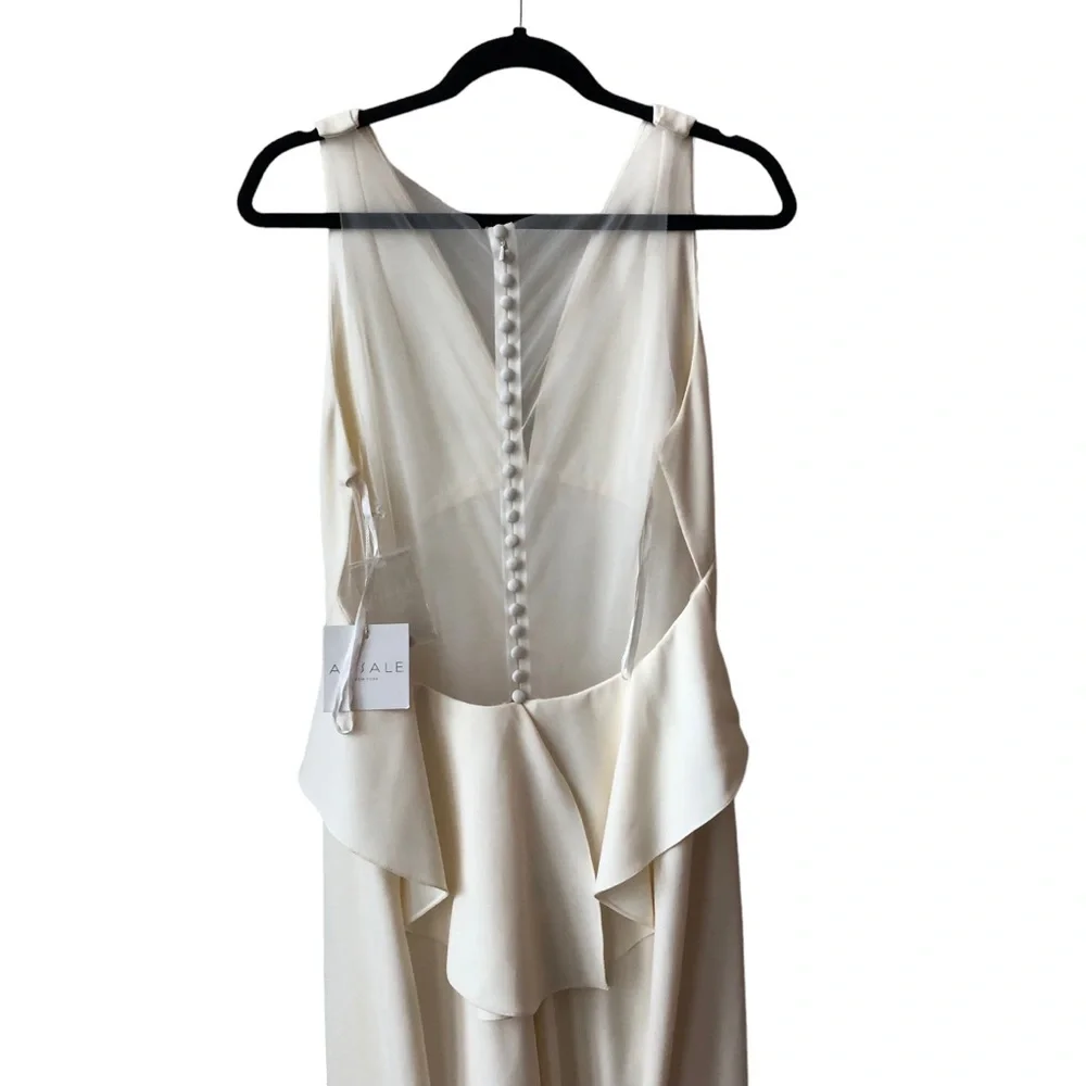 Amsale Demi Silk Crepe Sheer Back Button Ivory Wedding Gown in Size 14 - Picture 7 of 10